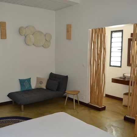 Kily House Hotel Morondava Exterior photo