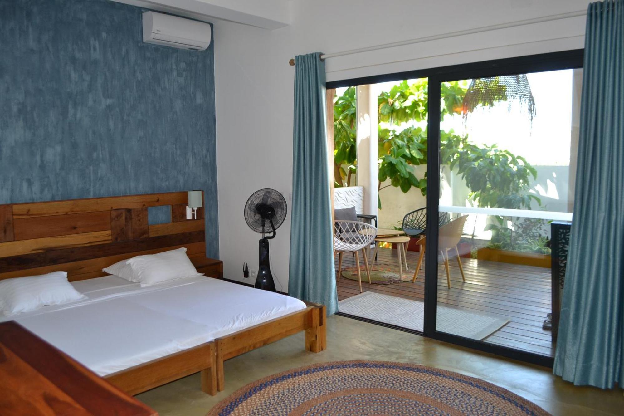 Kily House Hotel Morondava Exterior photo